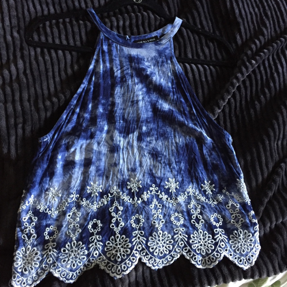 high neck tank